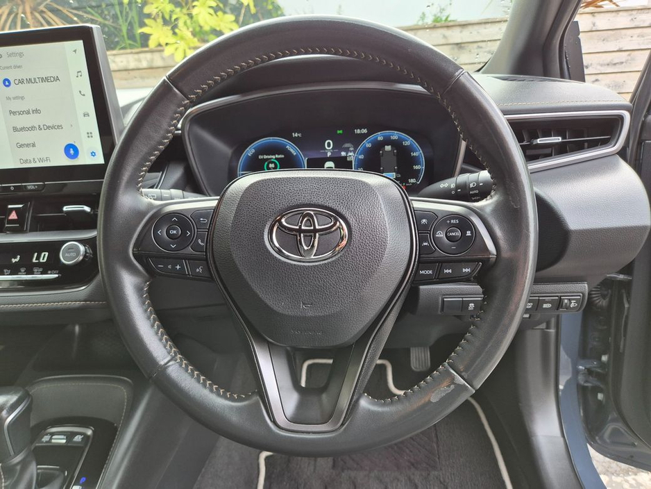 Toyota Corolla 1.8 HYBRID / WXB SPORT / HIGH SPEC / TAX €160 — thumbnail 18