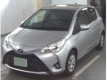 Toyota Vitz 1.5 Petrol Hybrid Auto