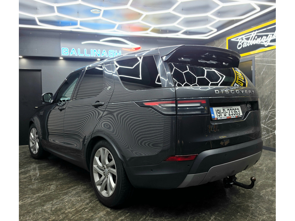 2019 Land Rover Discovery 3L Diesel For Sale Images