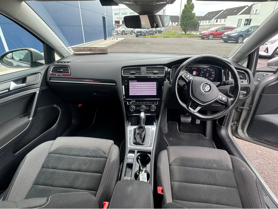 2017 Volkswagen Golf 1.4L Petrol For Sale Images