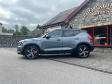 2021 Volvo XC40 1.5L Hybrid For Sale Images