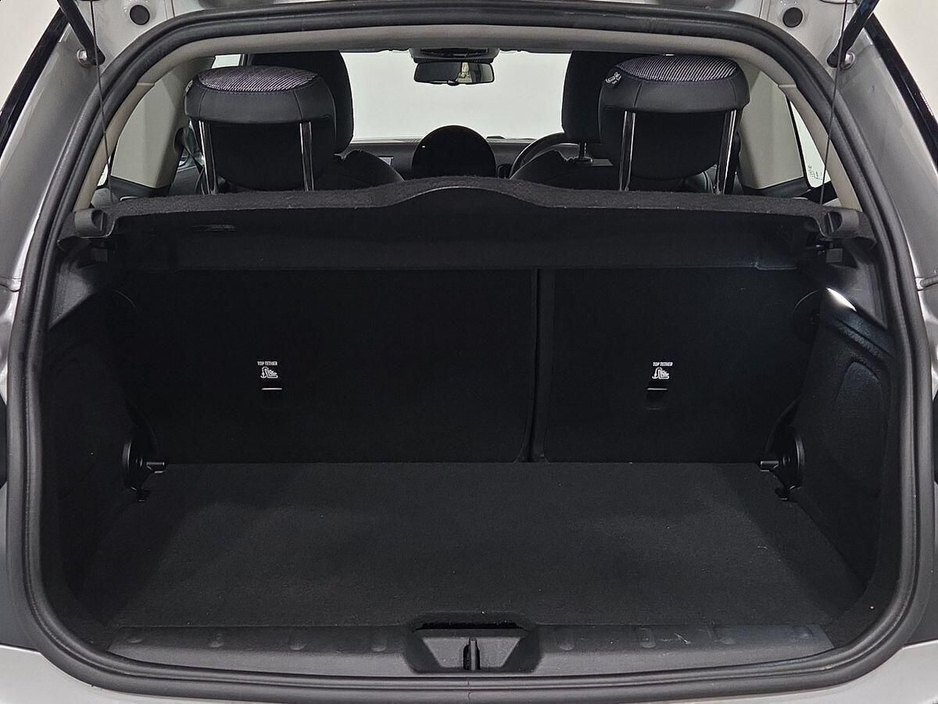 2024 MINI Hatch 1.5L Petrol For Sale Images