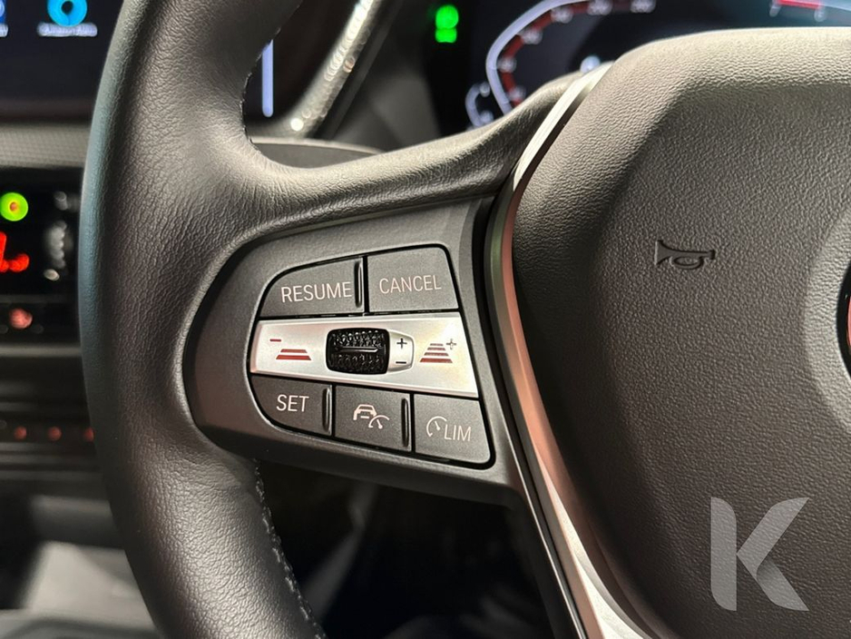 BMW 1 Series ONLY 686KM - 1.5 AUTOMATIC - FACTORY ALLOYS - CRUISE CONTROL - REVERSE CAMERA — thumbnail 13