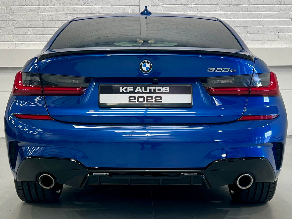 2022 BMW 3 Series 2L Petrol Plug-in Hybrid For Sale Images