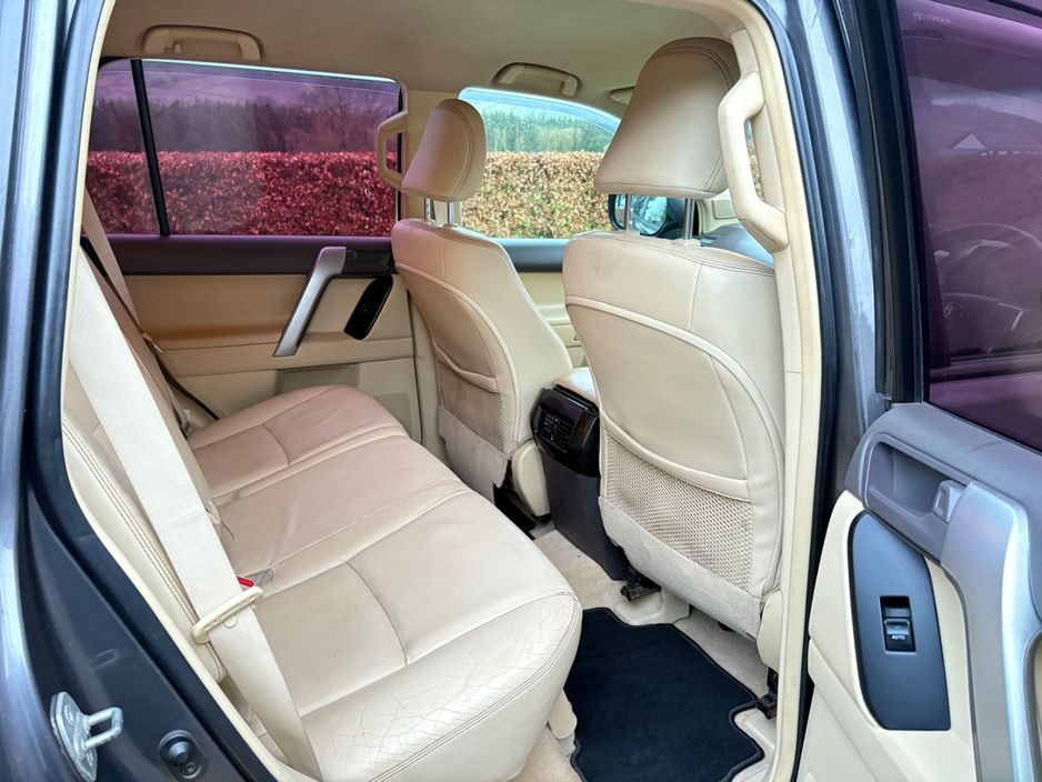 2015 Toyota Landcruiser 3L Diesel For Sale Images