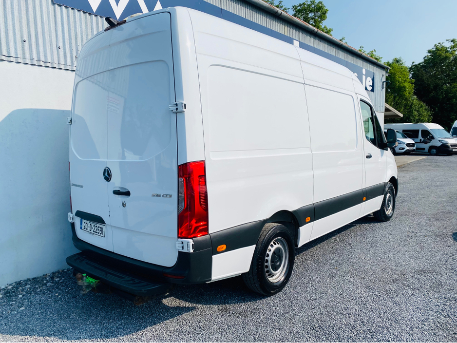 2020 Mercedes-Benz Sprinter 2.1L Diesel For Sale Images