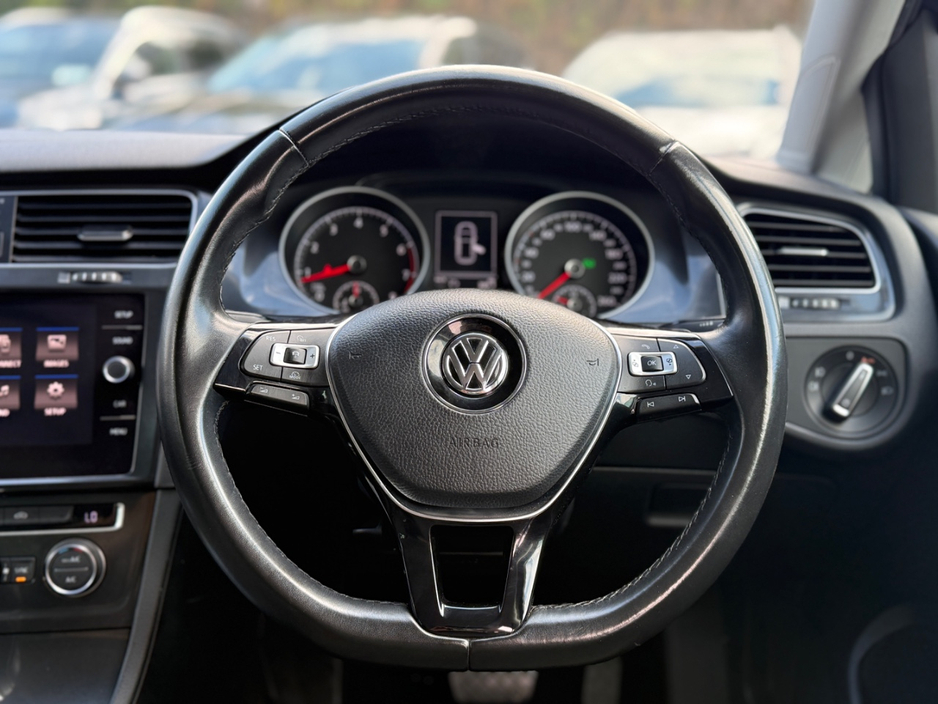 2017 Volkswagen Golf 1.2L Petrol For Sale Images