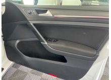 2017 Volkswagen Golf 2.0L Petrol For Sale Images
