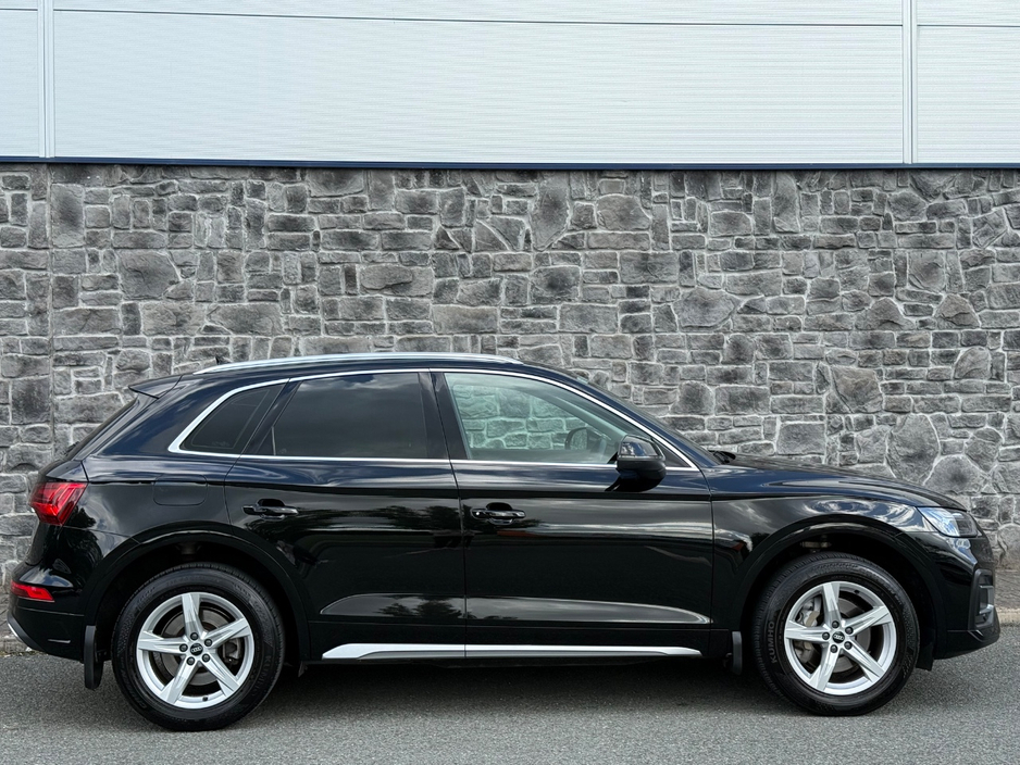 2022 Audi Q5 2L Diesel For Sale Images