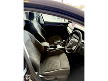 2020 Volkswagen Golf 1.5L Petrol For Sale Images