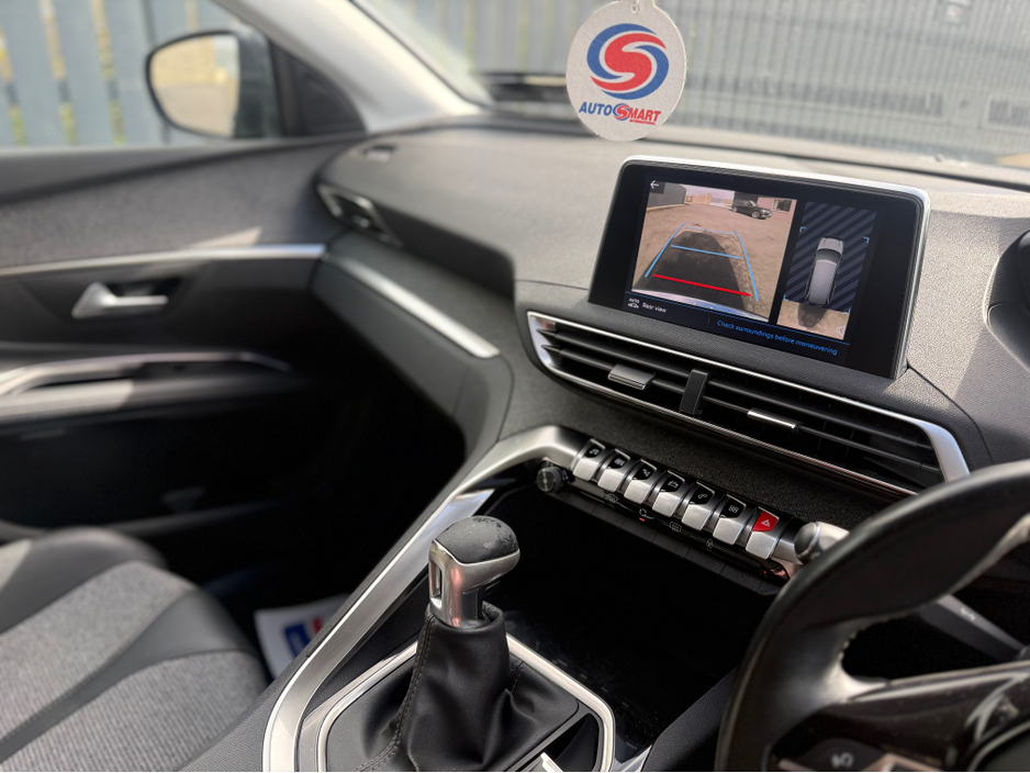 2019 Peugeot 5008 1.5L Diesel For Sale Images