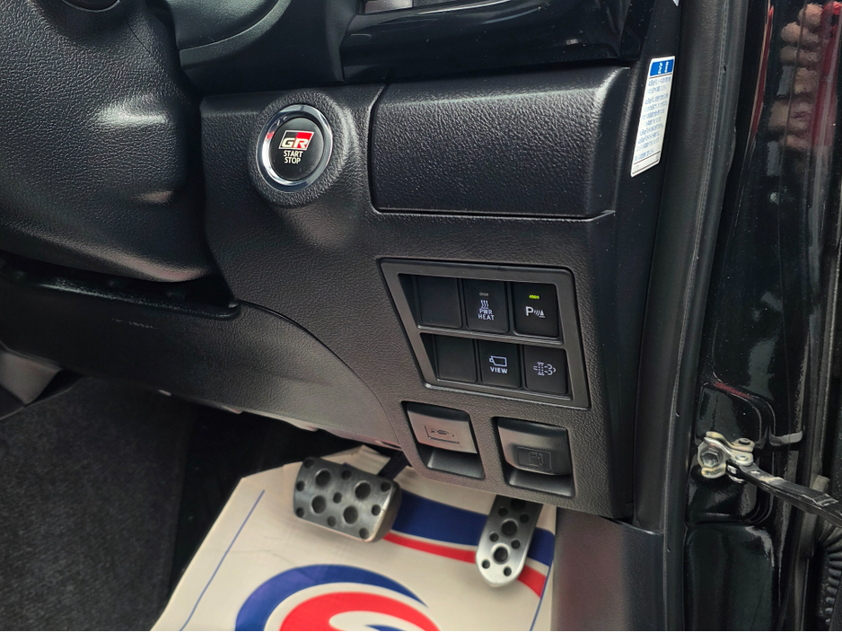 2023 Toyota Hilux 2.4L Diesel For Sale Images