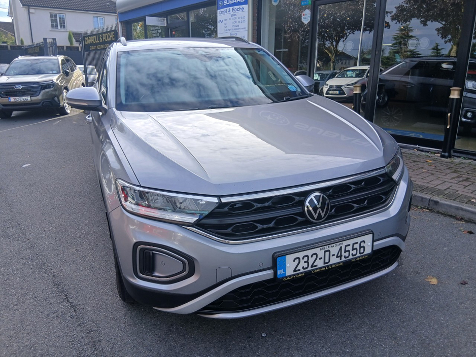 2023 Volkswagen T-Roc 2L Diesel For Sale Images
