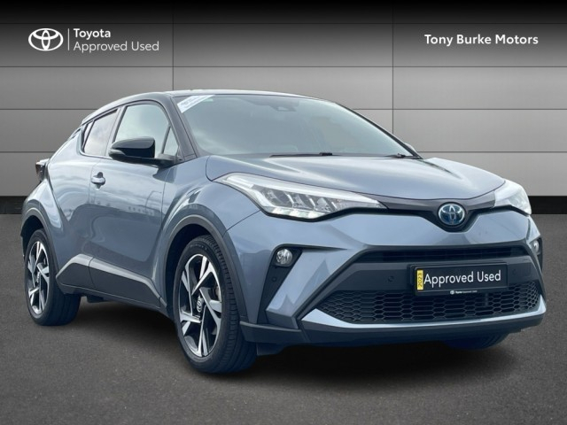 2023 TOYOTA C-HR Hybrid - Sport Edition - 1.8 Automatic- Excellent Condition- FSH- Low KMs // Remote Central Locking // Rear Electric Windows // Electric Mirrors // Power Folding Mirrors // Apple Carplay