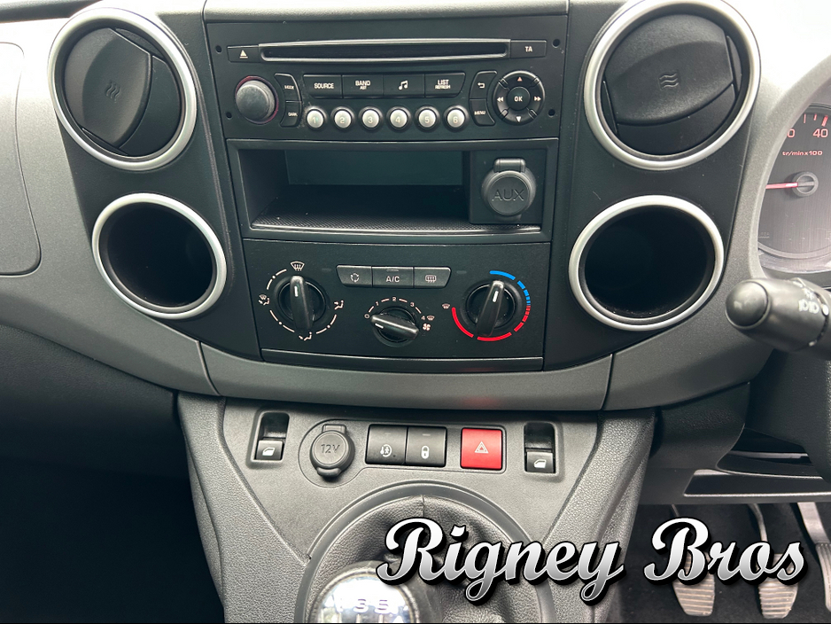 2018 Peugeot Partner 1.6L Diesel For Sale Images