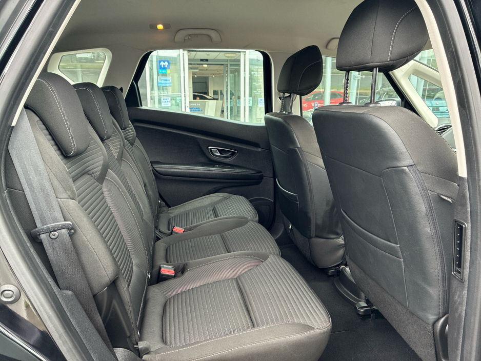 2019 Renault Scenic 1.8L Diesel For Sale Images