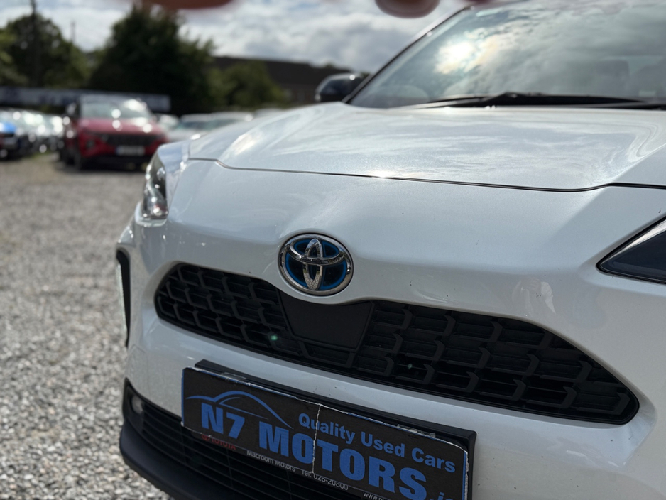 2024 Toyota Yaris Cross 1.5L Petrol Hybrid For Sale Images
