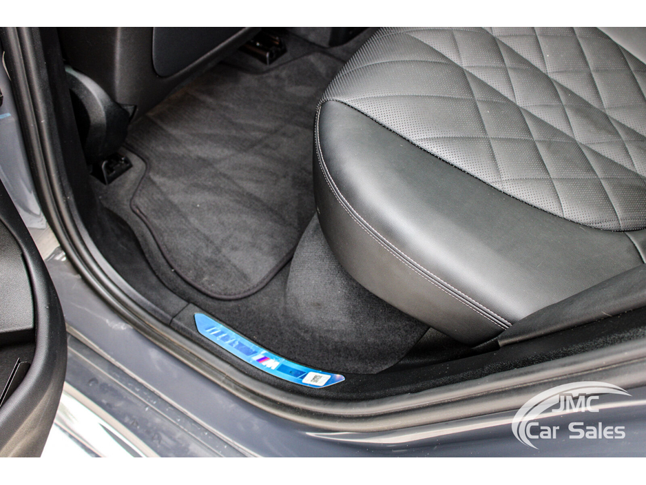 2023 BMW X5 3L Petrol Plug-in Hybrid For Sale Images