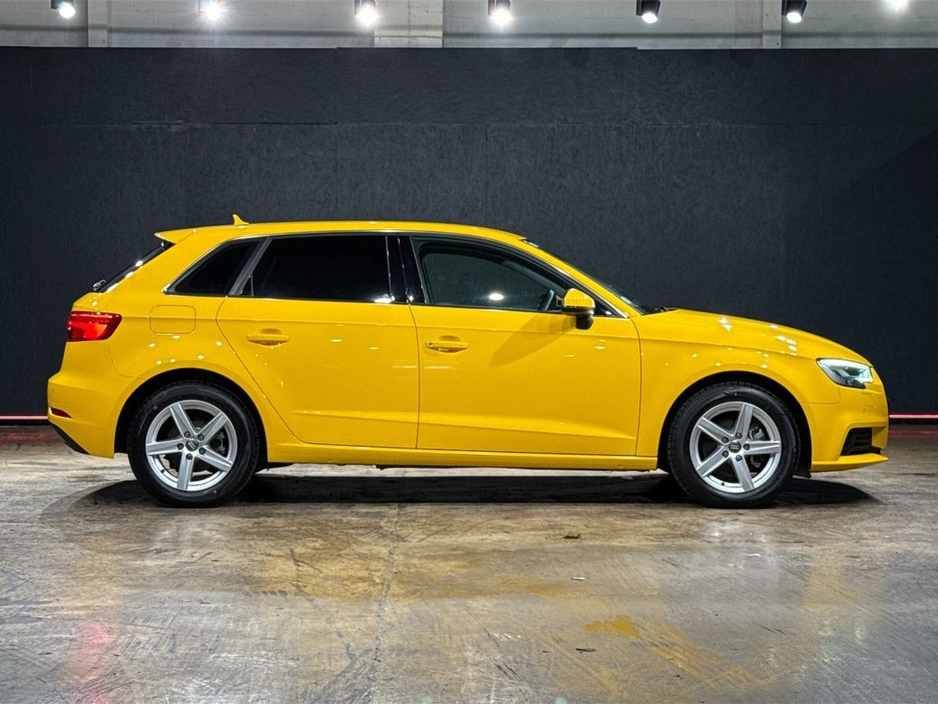 Audi A3 1.4L TFSI AUTOMATIC - REVERSE CAMERA - CRUISE CONTROL - MULTI FUNCTION STEERING WHEEL - HEATING / AC CONTROLS - ELECTRIC WINDOWS — thumbnail 2