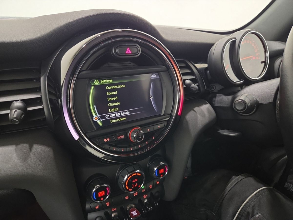 2016 MINI Convertible 2L Petrol For Sale Images