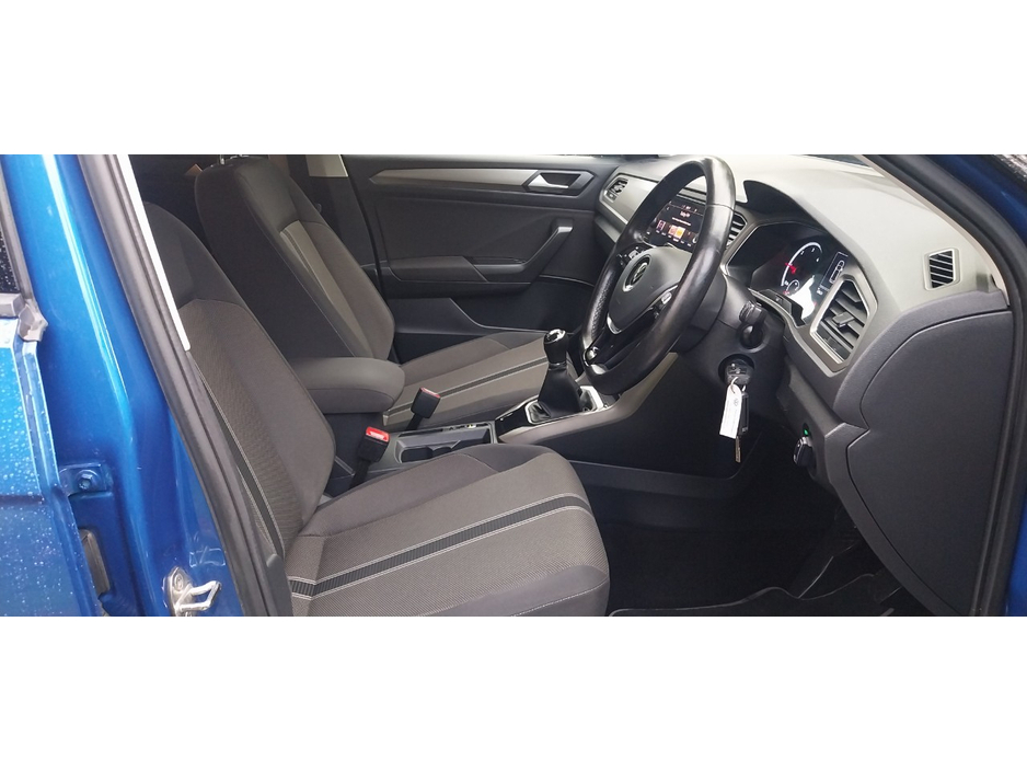 2021 Volkswagen T-Roc 2L Diesel For Sale Images