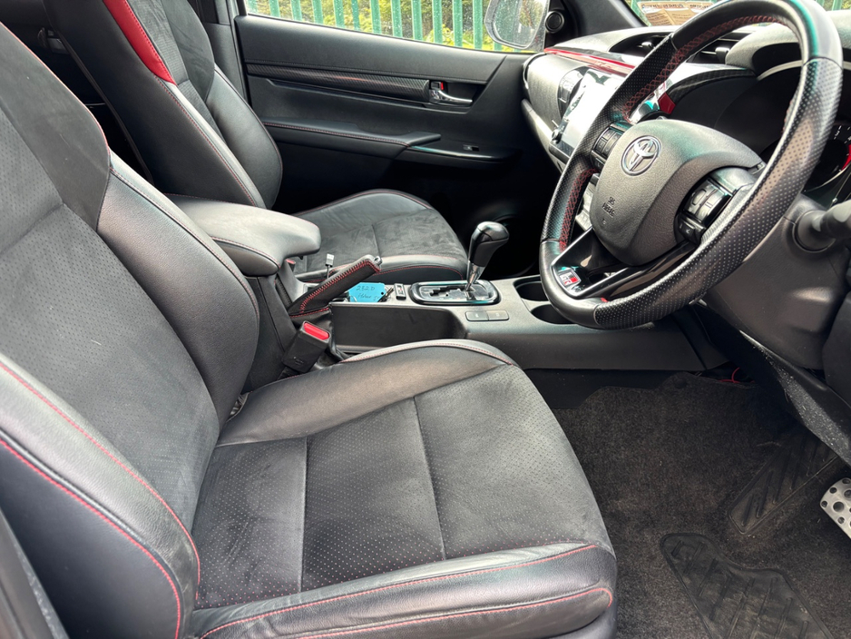 2023 Toyota Hilux 2.8L Diesel For Sale Images