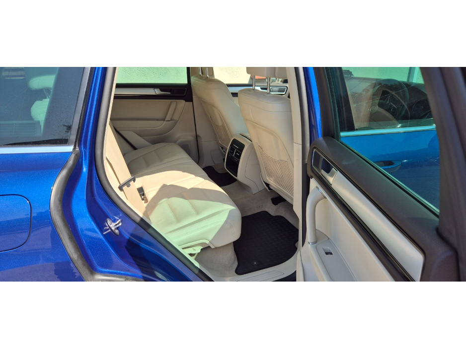 2017 Volkswagen Touareg 3L Diesel For Sale Images