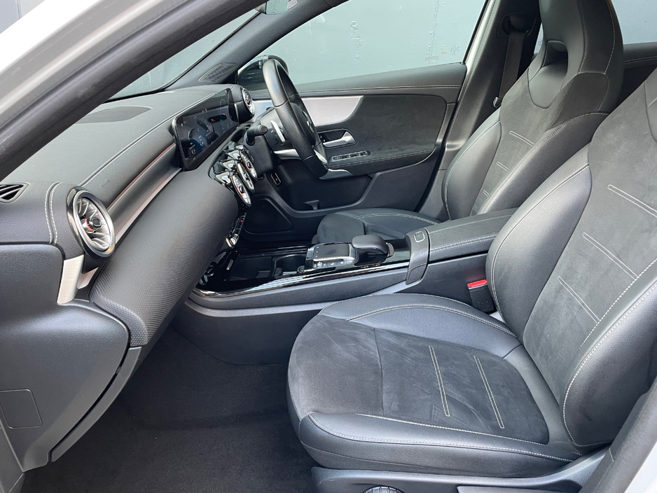 2022 Mercedes-Benz A Class 1.3L Petrol Plug-in Hybrid For Sale Images