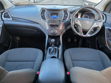 2017 Hyundai Santa Fe 2.2L Diesel For Sale Images