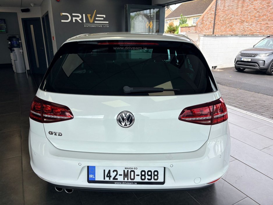 2014 Volkswagen Golf 2L Diesel For Sale Images