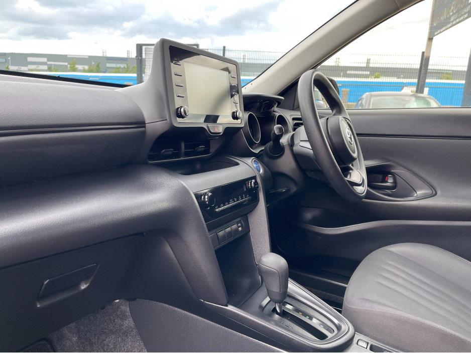 2022 Toyota Yaris Cross 1.5L Petrol Hybrid For Sale Images