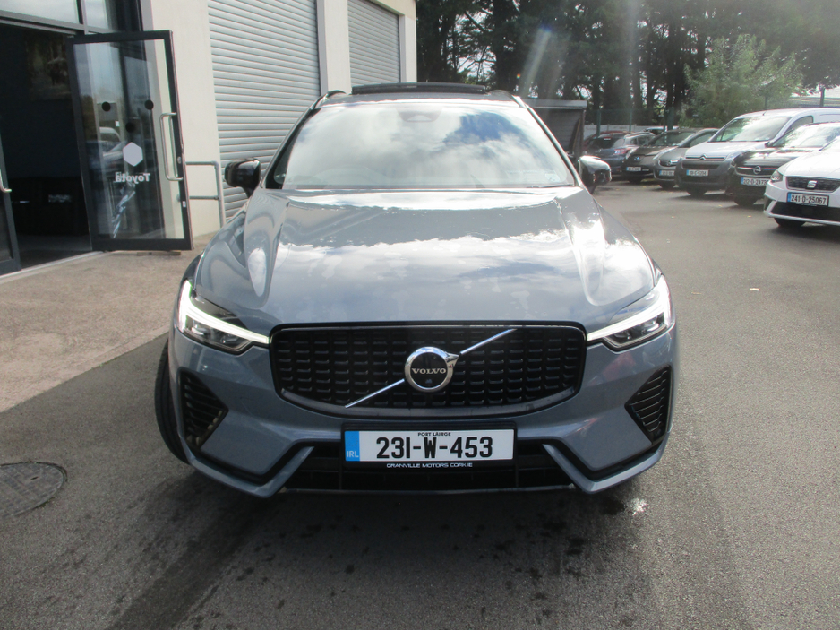 2023 Volvo XC60 2L Petrol Plug-in Hybrid For Sale Images
