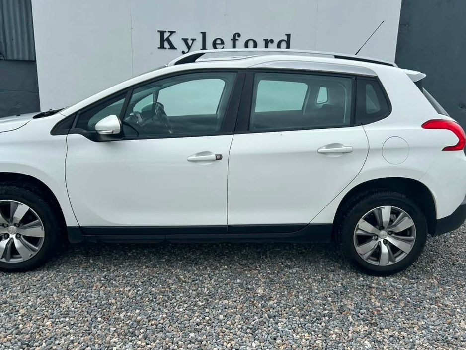 Peugeot 2008 ACTIVE 1.2 4DR — thumbnail 4