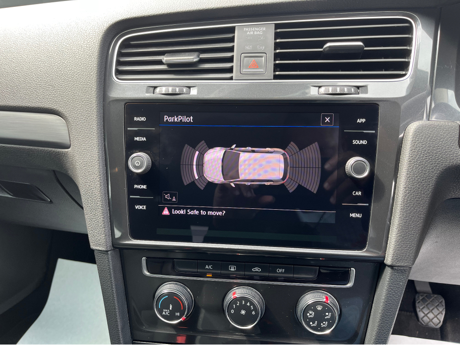 2017 Volkswagen Golf 1.4L Petrol For Sale Images