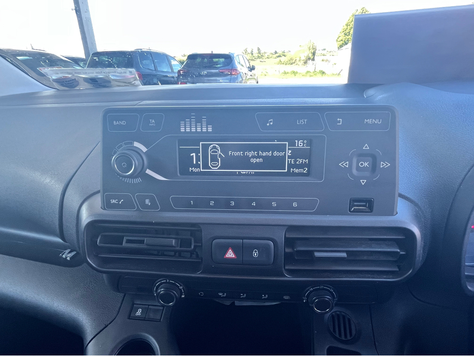 2020 Opel Combo 1.5L Diesel For Sale Images