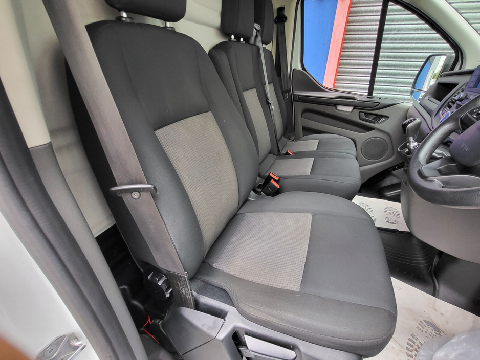 2022 Ford Transit Custom 2L Diesel For Sale Images