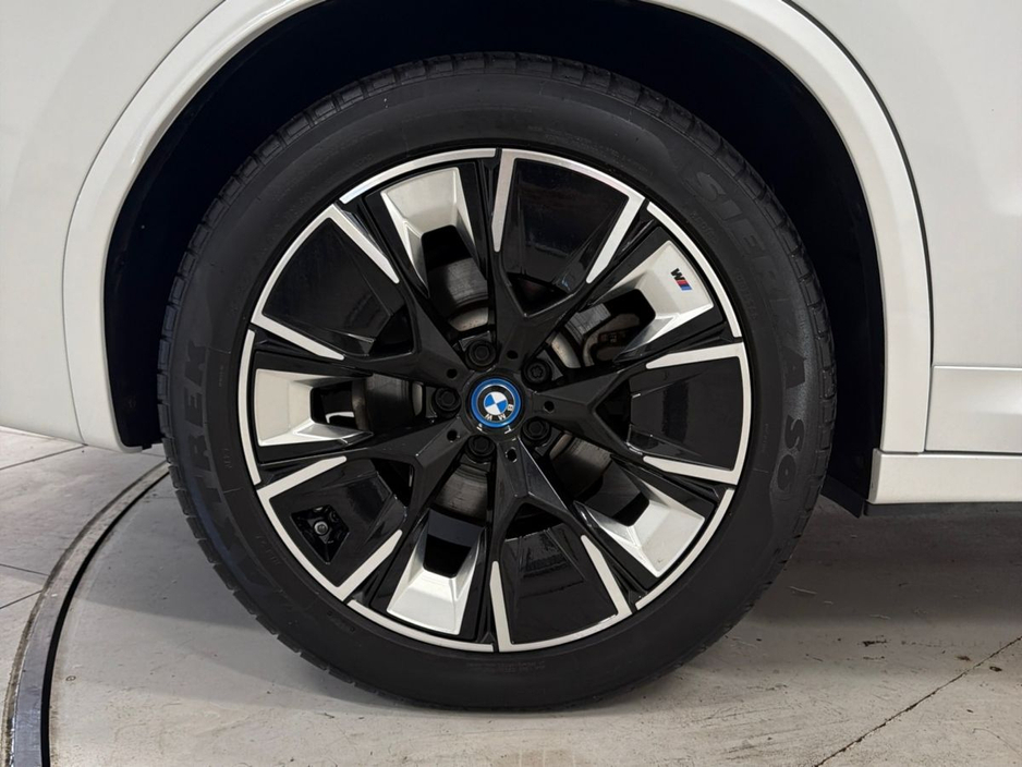 BMW iX3 80 kWh M Sport Pro — thumbnail 13