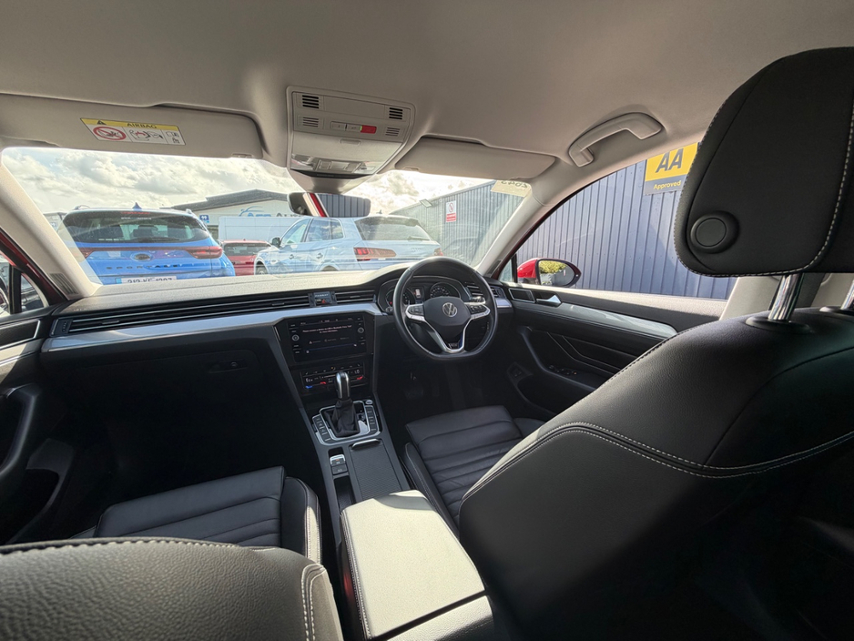 2022 Volkswagen Passat 1.4L Hybrid For Sale Images