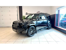 Land Rover Defender X-DYNAMIC SE PHE