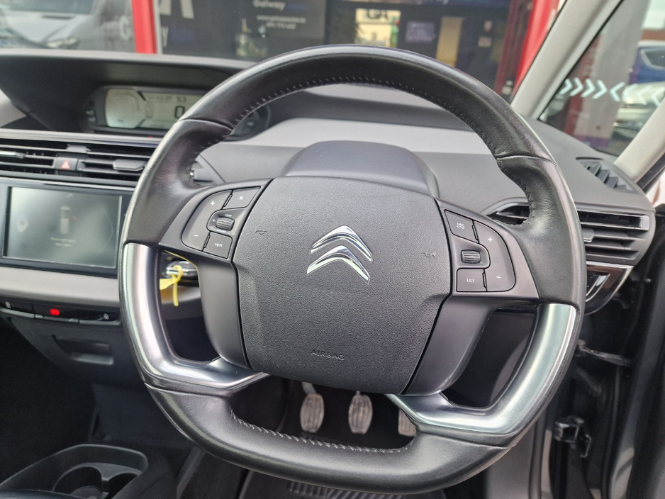 Citroen Grand C4 SpaceTourer 1.6 HDI 118BHP **LOW MILAGE, PAN ROOF, REAR SENSORS** — thumbnail 17