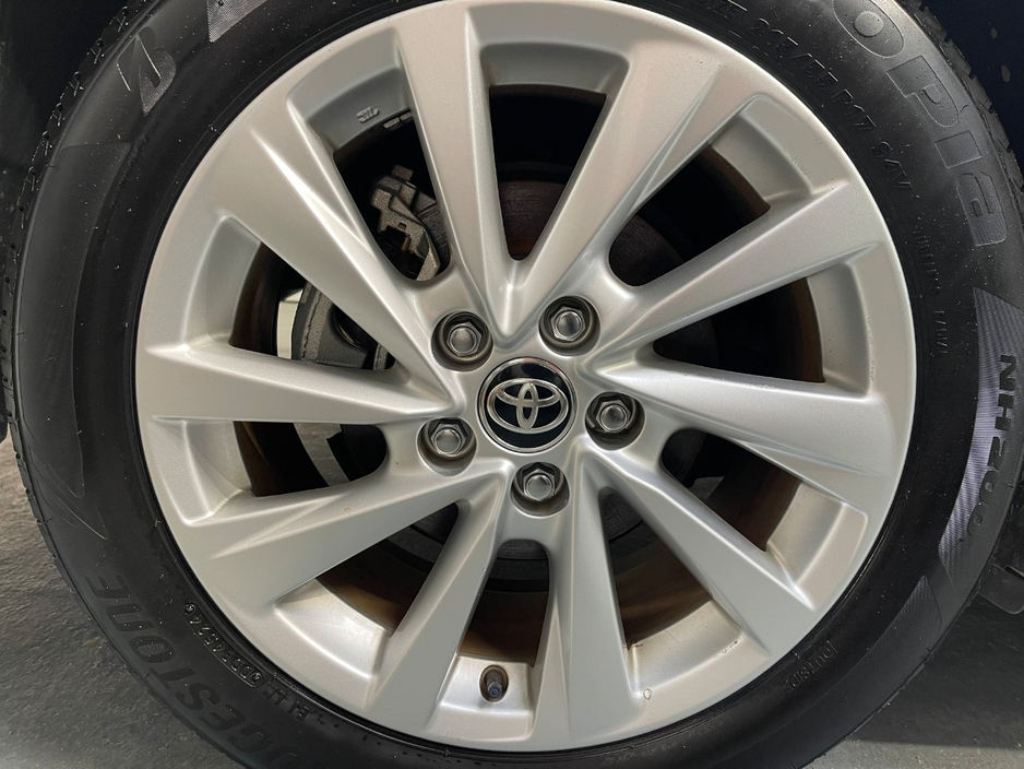 2021 Toyota Camry 2.5L Petrol Hybrid For Sale Images