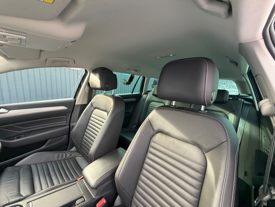 2022 Volkswagen Passat 1.4L Hybrid For Sale Images