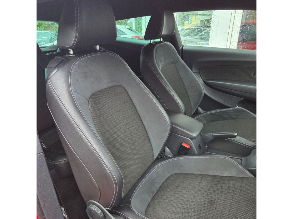 2014 Volkswagen Scirocco 2L Diesel For Sale Images