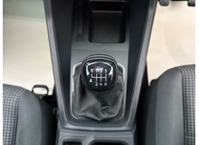 2022 Volkswagen Caddy Maxi Life 2L Diesel For Sale Images