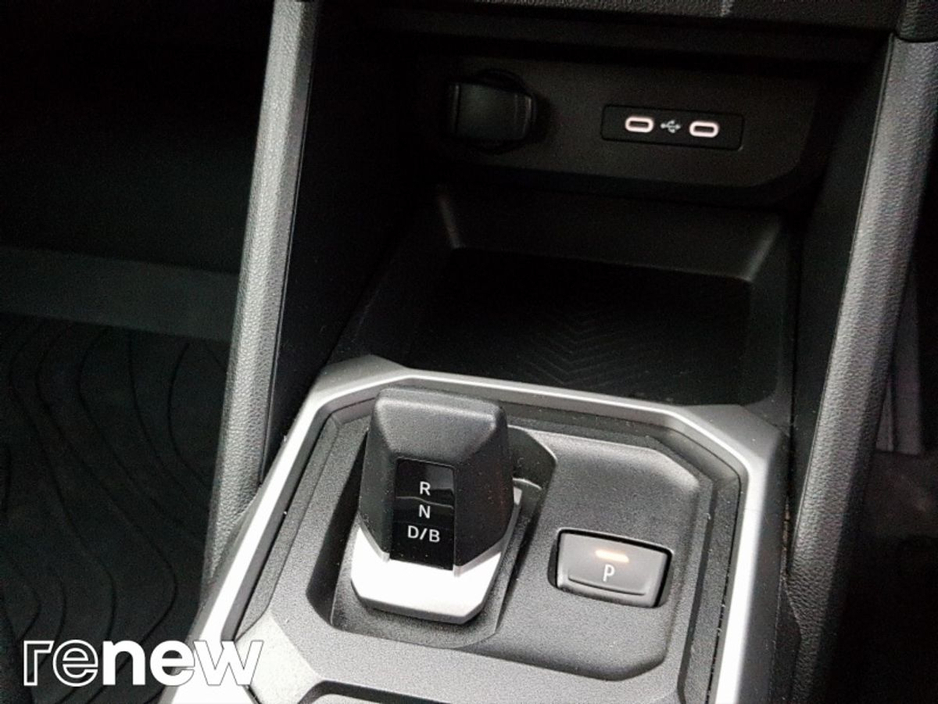2025 Dacia Duster 1.6L Petrol Hybrid For Sale Images