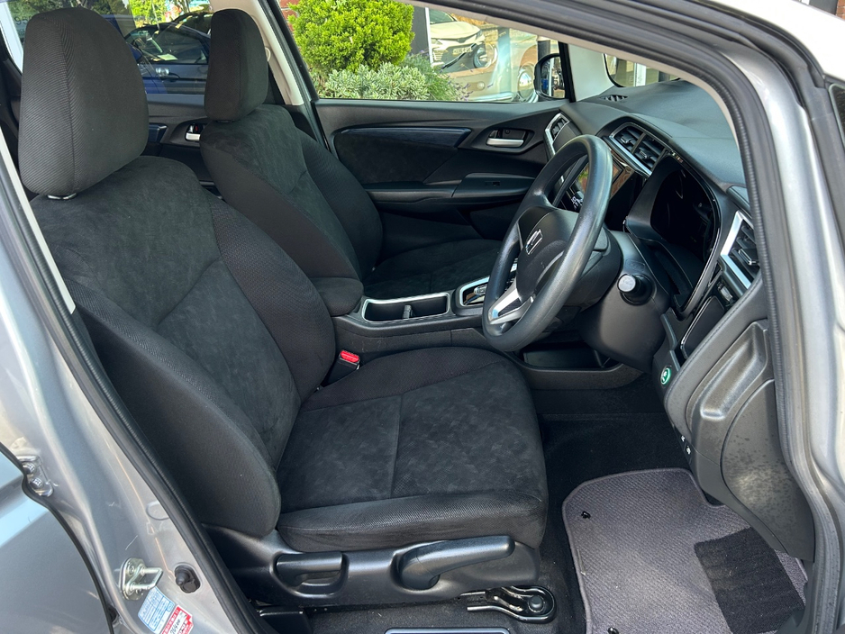 2018 Honda Shuttle 1.5L Petrol Hybrid For Sale Images