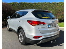 2017 Hyundai Santa Fe 2.2L Diesel For Sale Images