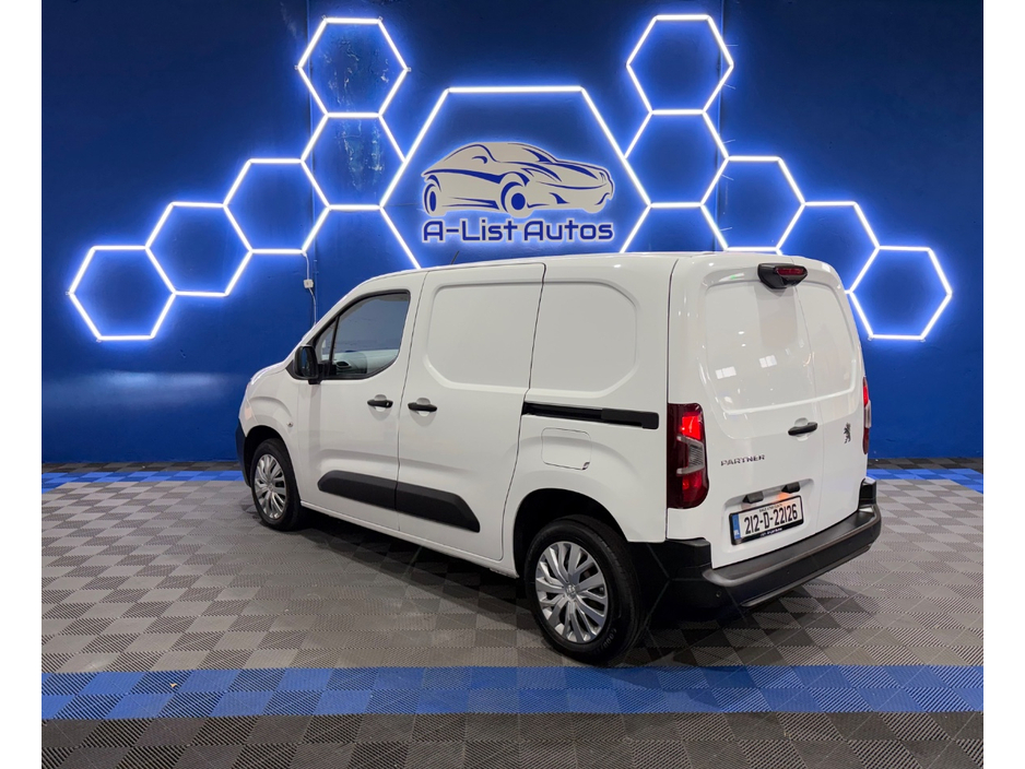 2021 Peugeot Partner 1.5L Diesel For Sale Images