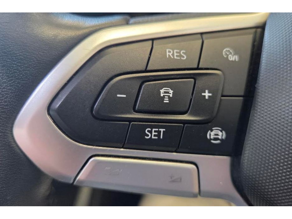 2024 Volkswagen Golf 1L Petrol For Sale Images