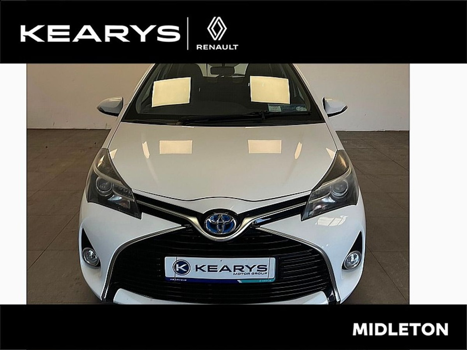 Toyota Yaris Hybrid Luxury Auto. Very...